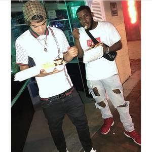 Meet your Posher, Jay